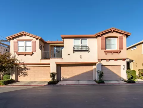 344 N Raphael Ln, Clovis, CA 93611 photo 1