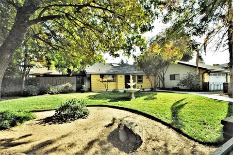 195 Villa Ave, Clovis, CA 93612 photo 1