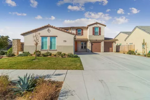 1304 N Kaweah Ave, Clovis, CA 93619 photo 1
