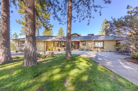 52052 Road 426, Oakhurst, CA 93644 photo 1