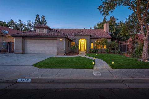 2102 E Ryan Ave, Fresno, CA 93720 photo 1