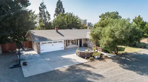 5647 E International Ave, Clovis, CA 93619 photo 1