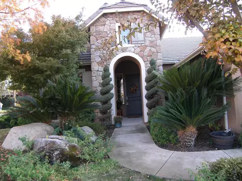 2664 Gibson Ave, Clovis, CA 93611 photo 1
