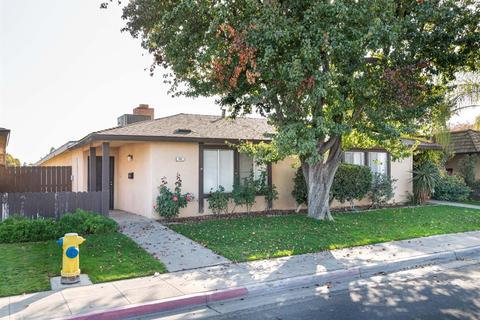 542 W Alamos Ave, Clovis, CA 93612 photo 1