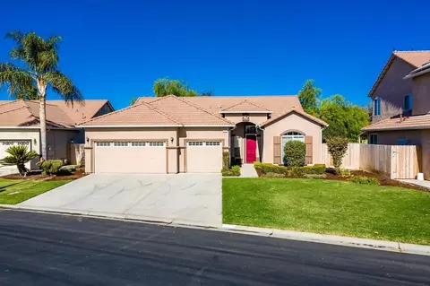 217 Del Monte Pl, Lemoore, CA 93245 photo 1