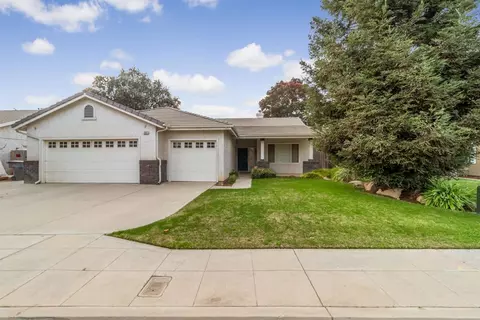 1052 N Burl Ave, Clovis, CA 93611 photo 1