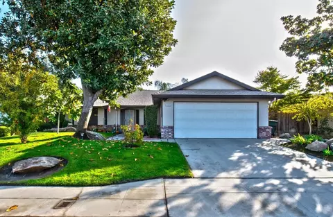 3595 Sunnyside Ave, Clovis, CA 93611 photo 1