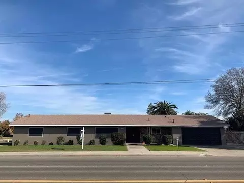 3740 Thompson Ave, Selma, CA 93662 photo 1