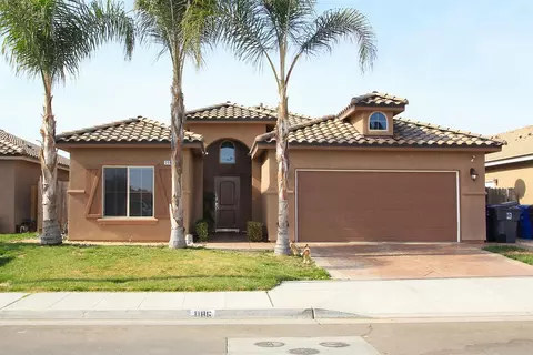 1186 S Berry Dr, Madera, CA 93637 photo 1