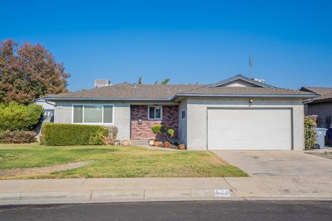 621 W Donner Ave, Clovis, CA 93612 photo 1