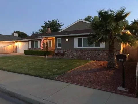644 Grant, Chowchilla, CA 93610 photo 1