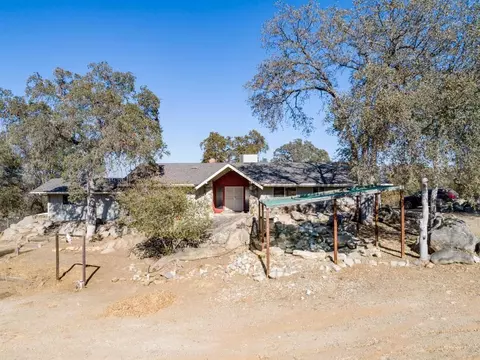 35149 Road 600, Raymond, CA 93653 photo 1