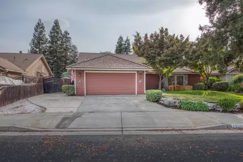 2526 Palo Alto Ave, Clovis, CA 93611 photo 1
