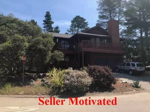 1221 Haddon Dr, Cambria, CA 93428 photo 1