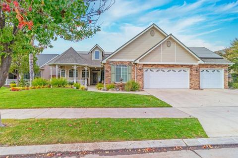 187 Moody Ave, Clovis, CA 93619 photo 1