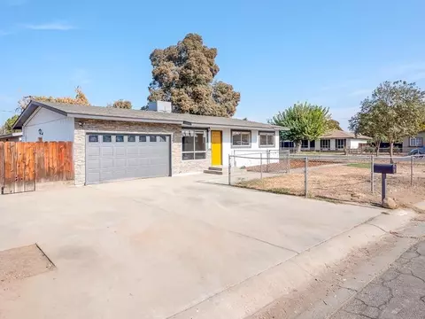 1140 E Sweet Ave, Visalia, CA 93292 photo 1