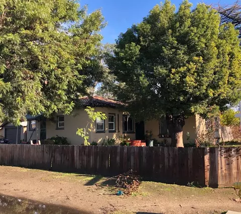 601 S Lake St, Madera, CA 93638 photo 1