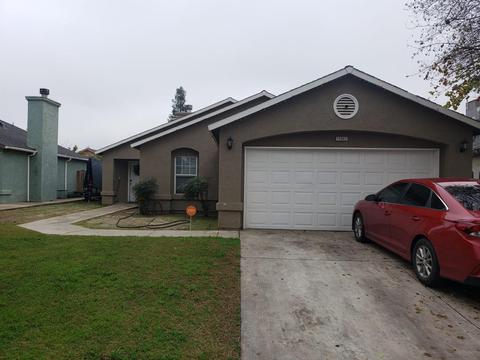 13541 9th St, Parlier, CA 93648 photo 1