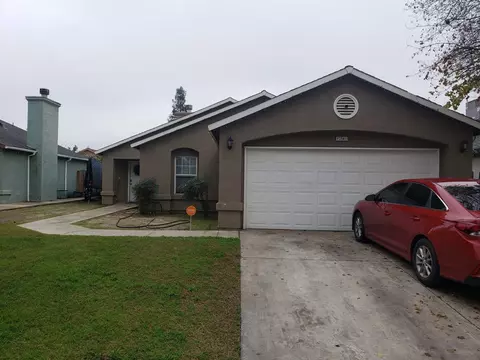 13541 9th St, Parlier, CA 93648 photo 1
