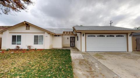 931 Murphy Dr, Lemoore, CA 93245 photo 1