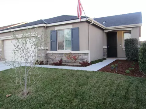 3939 E Mary Ave, Visalia, CA 93292 photo 1