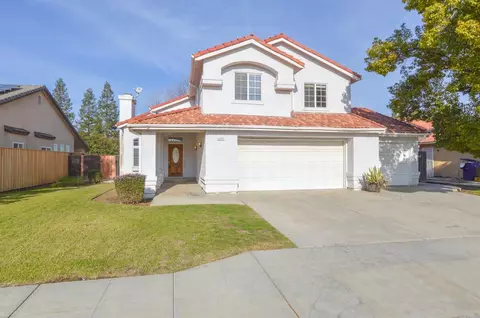2231 Magill Ave, Clovis, CA 93611 photo 1