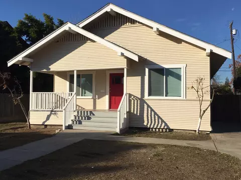 2749 B St, Selma, CA 93662 photo 1
