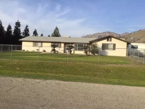 6088 Big Oak Rd, Sanger, CA 93657 photo 1