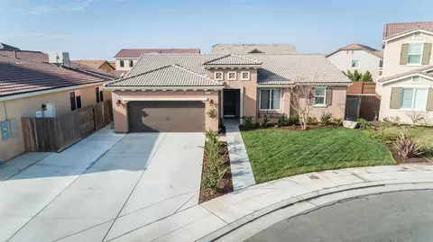 922 La Jolla Ave, Clovis, CA 93619 photo 1
