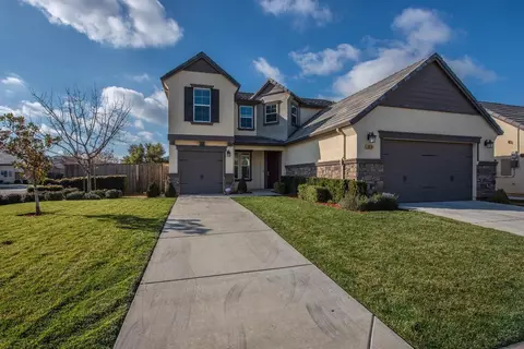 1618 N Piccadilly Ln, Clovis, CA 93619 photo 1