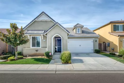 3516 Carmelita Ave, Clovis, CA 93619 photo 1