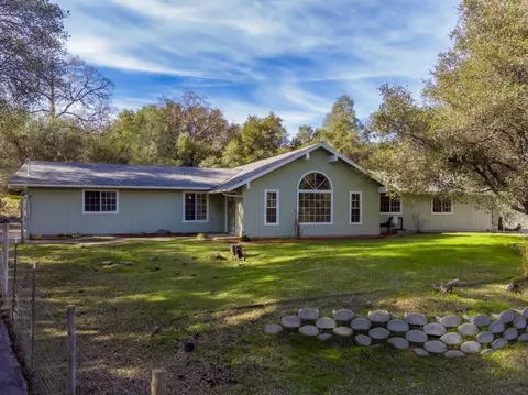46065 Spring Trl, Coarsegold, CA 93614 photo 1