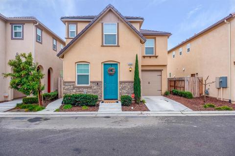 3548 Significant Way, Clovis, CA 93619 photo 1