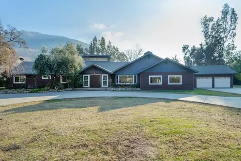 25899 E Trimmer Springs Rd, Sanger, CA 93657 photo 1