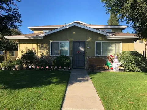 489 W Santa Ana Ave #1, Clovis, CA 93612 photo 1