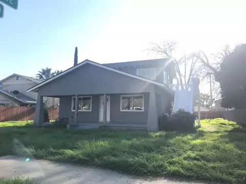 116 S N St, Madera, CA 93637 photo 1