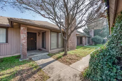 5218 E Lyell Ave, Fresno, CA 93727 photo 1