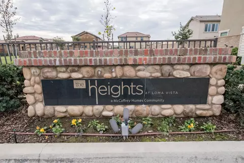3030 Glacier Ln, Clovis, CA 93619 photo 1