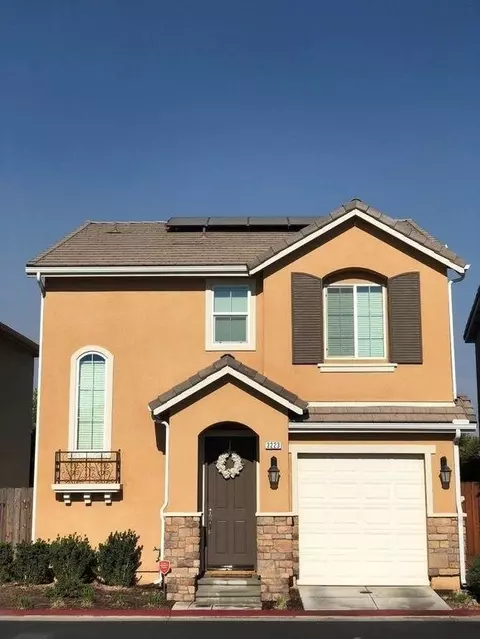 3223 Monviso Ln, Clovis, CA 93619 photo 1