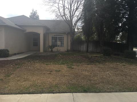 372 W Kelly Ave, Clovis, CA 93611 photo 1