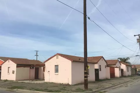 698 E Polk St, Coalinga, CA 93210 photo 1