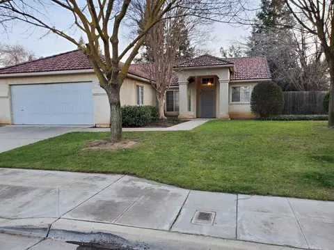 1408 Minarets Ave, Clovis, CA 93611 photo 1