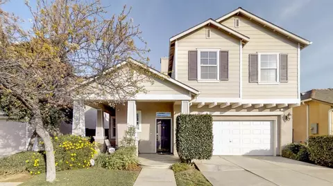 1765 N Serento Ln, Clovis, CA 93619 photo 1