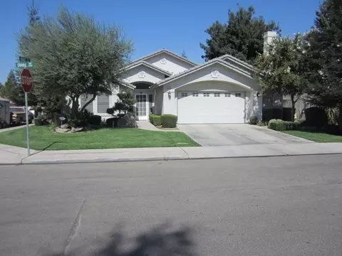 3483 Diane Way, Madera, CA 93637 photo 1