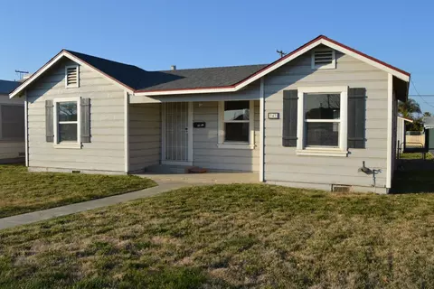347 Coolidge St, Coalinga, CA 93210 photo 1