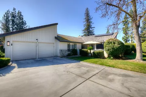 1658 Tollhouse Ln, Clovis, CA 93611 photo 1