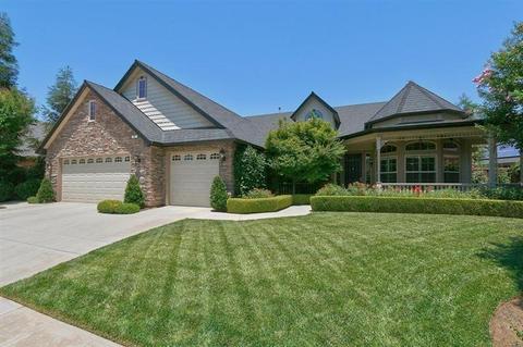 351 Lester Ave, Clovis, CA 93619 photo 1