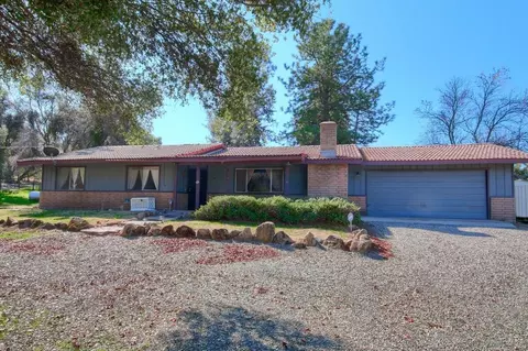 31808 Apache Rd, Coarsegold, CA 93614 photo 1