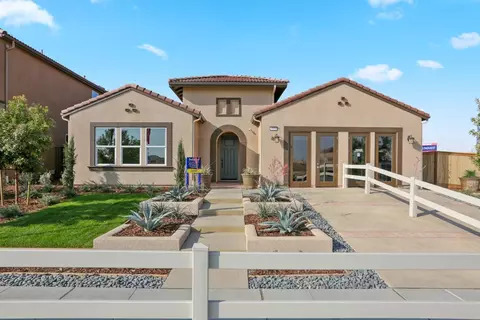 622 Mesa Dr, Madera, CA 93636 photo 1