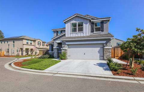 1333 Johnson Ln, Clovis, CA 93619 photo 1